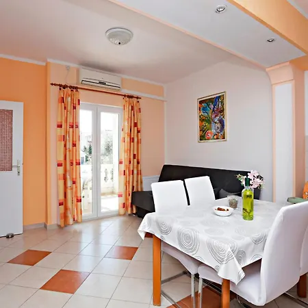 With Parking Space - 16543 Apartament