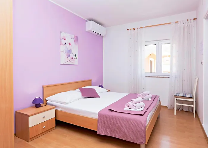 Apartamento With Parking Space - 16543 Vodice